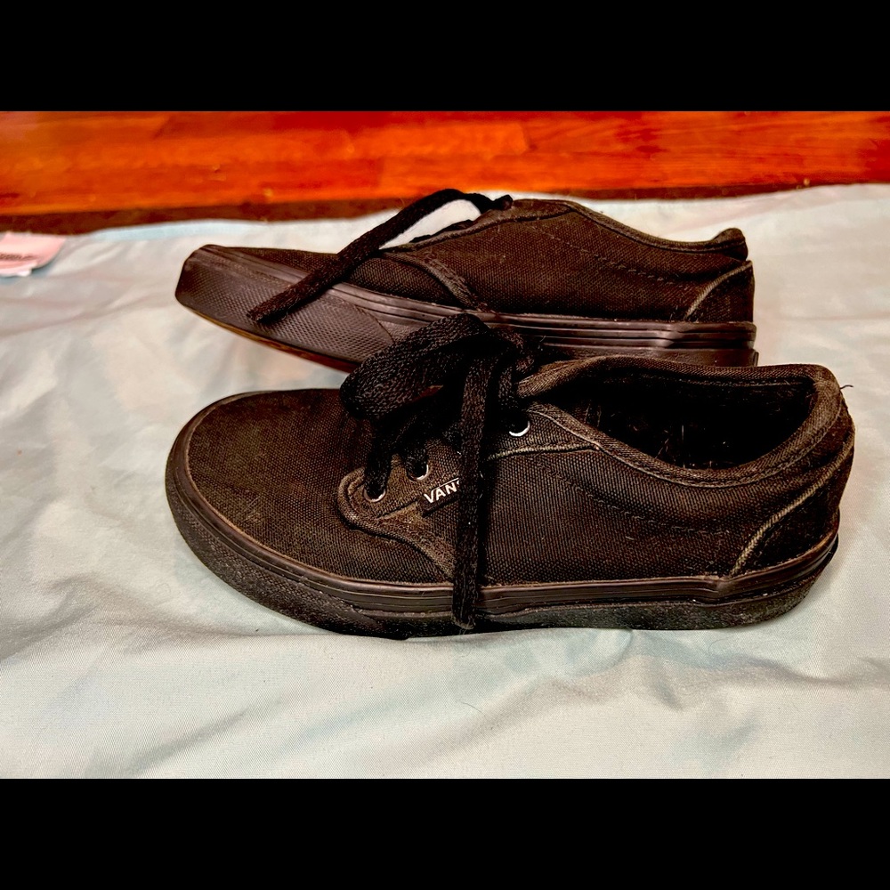 Black Low Top Kids Vans